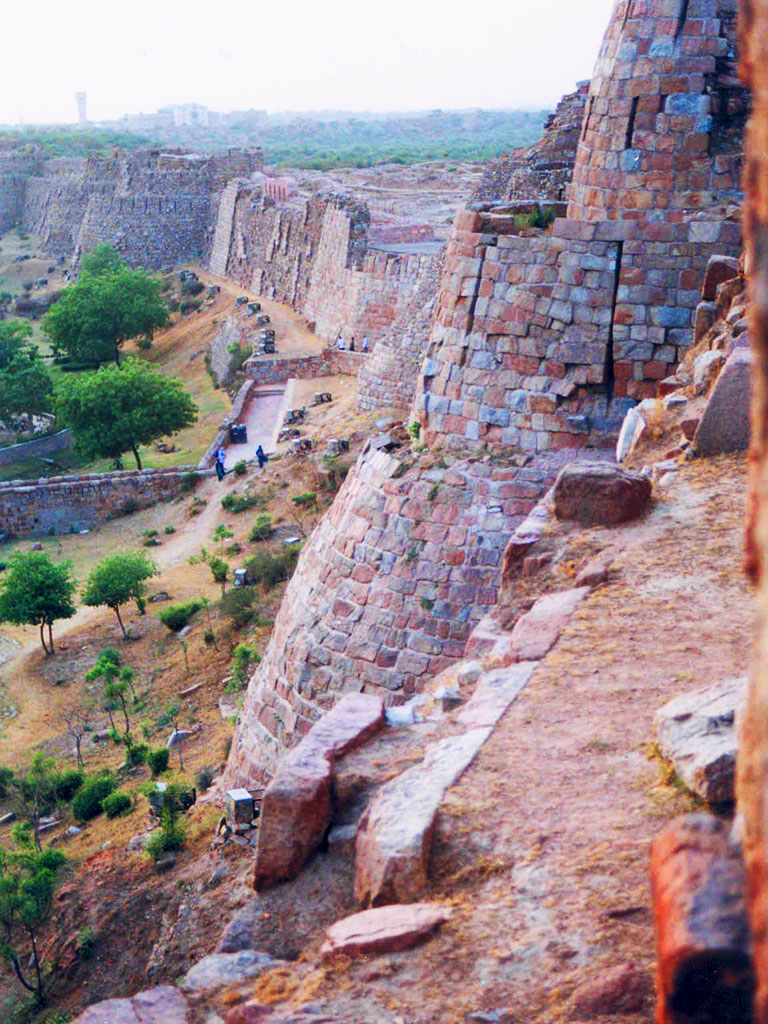 Walls of Tuqlaqabad